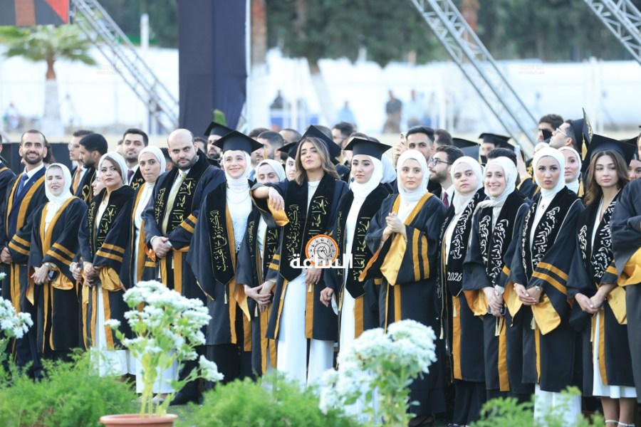 2000 صورة لم تشاهدوها من الجامعة