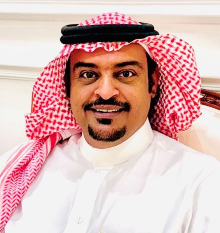 الإعلامي السعودي فواز الشريف يدخل على