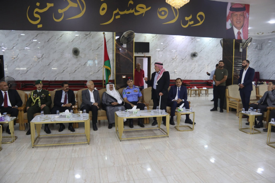 الديوان الملكي يعزي عشيرة المومني