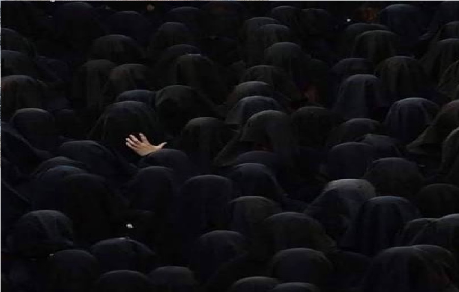 تنسيق سري وتجاوز للحظر: الذكاء الاصطناعي