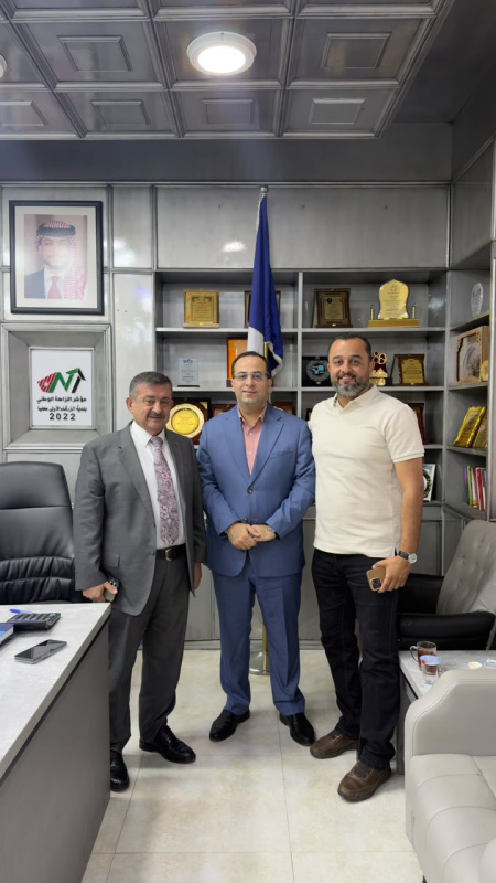 الأمين العام لحزب الإصلاح يزور رئيس