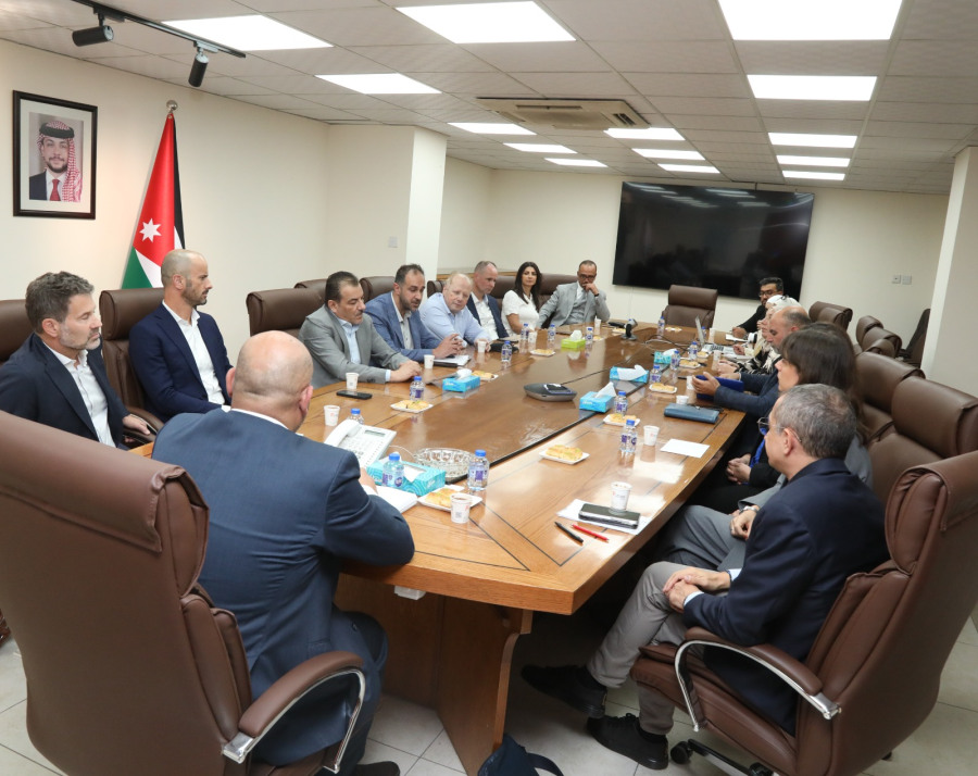 الأردن.. اتفاقية لتوليد الكهرباء من الغاز