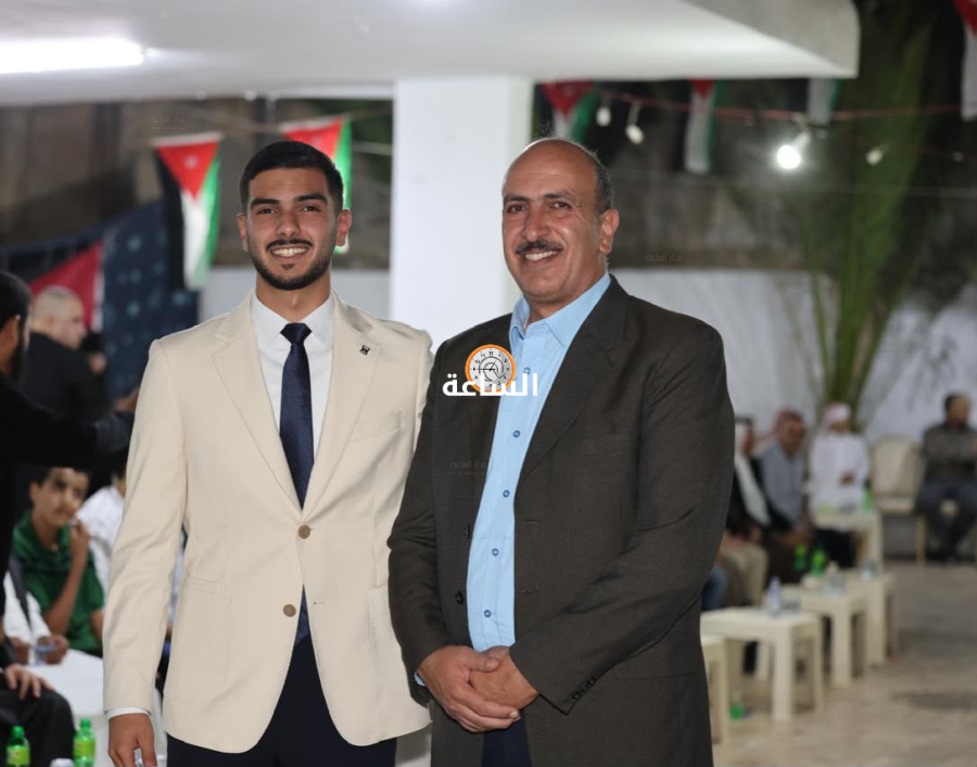 عشيرة الخلايلة تحتفل بتخرج جعفر (صور)