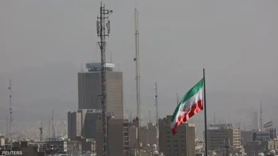 إيران: لا تنازلات بشأن النووي وهرمز