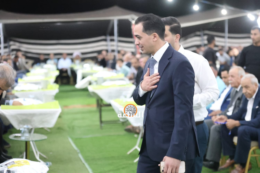 أكثر من 7 آلاف يحضرون عرس