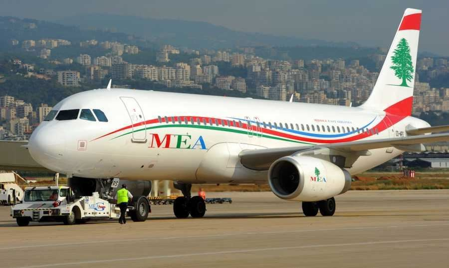 لهذا طلب كابتن طائرة الـMEA الأمن