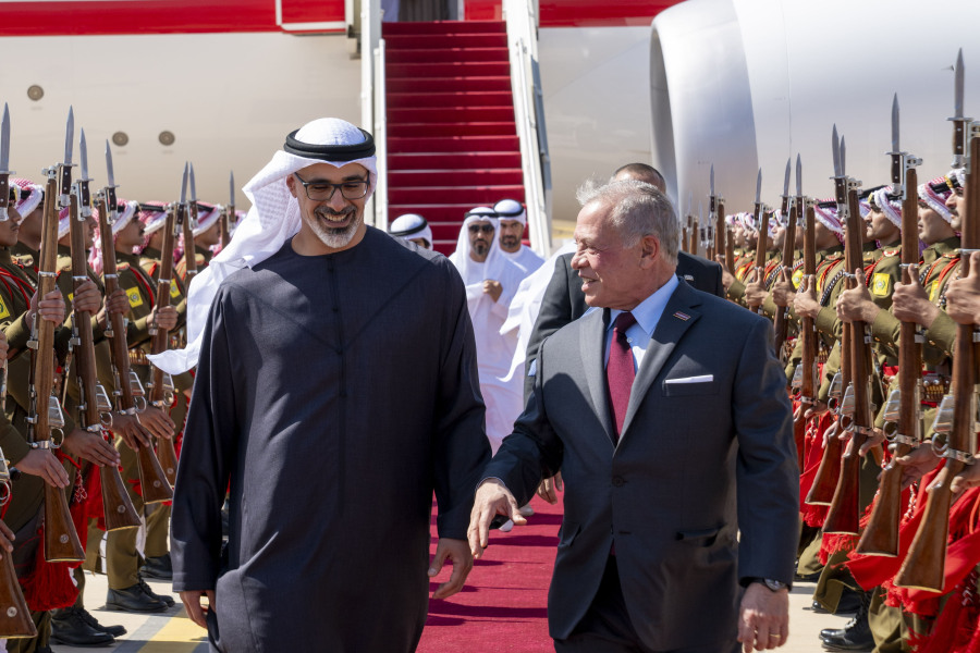 الملك يستقبل ولي عهد أبو ظبي