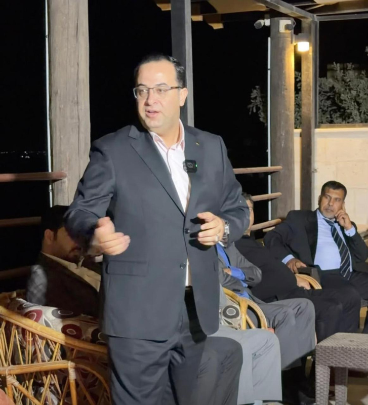 حزب الإصلاح يتبنّى مطالب أندية بني