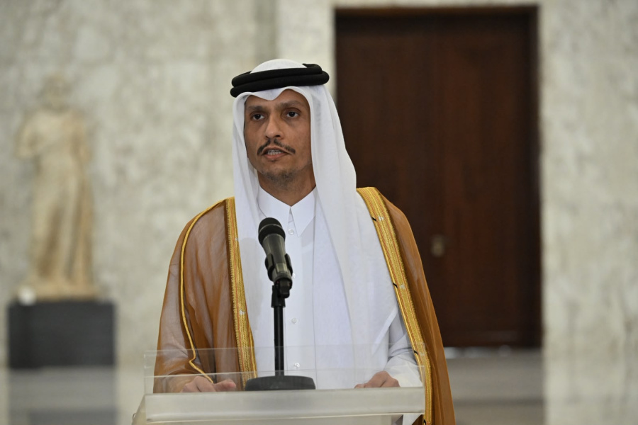 رئيس وزراء قطر يلتقي عون: بحثنا