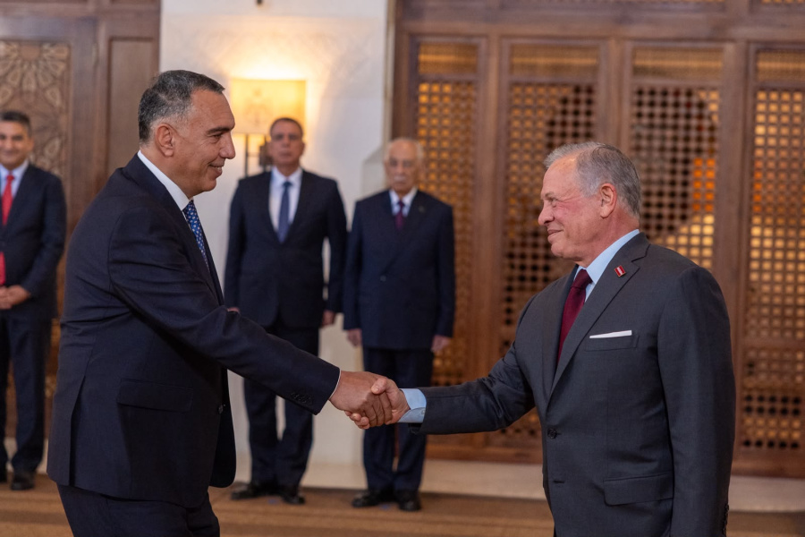 الفاعوري يؤدي اليمين أمام الملك محافظا