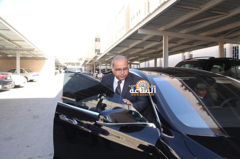 الوزير عوض أبو جراد يكتب: لك