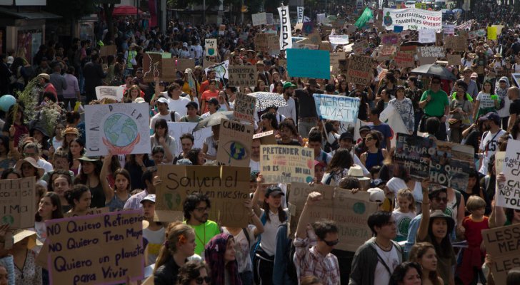 أزمة المعلمين في كندا تتصاعد ..