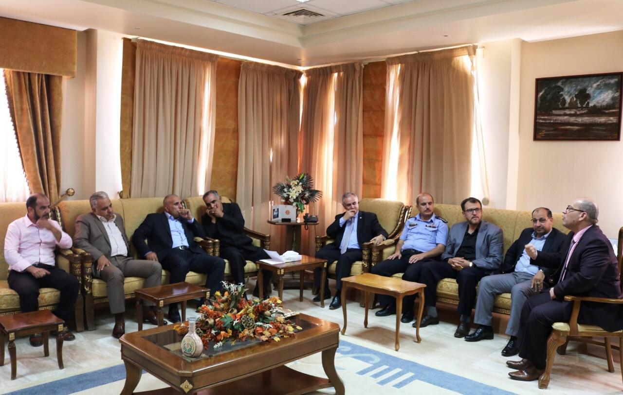 رئيس جامعة الحسين بن طلال يستقبل