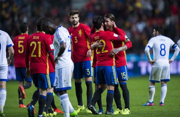 إسبانيا تسحق إسرائيل برباعية في تصفيات