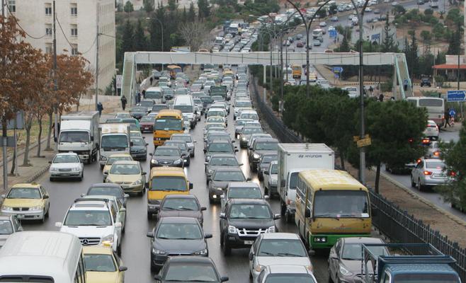 إغلاقات وتحويلات مرورية لاستقبال وفود القمة