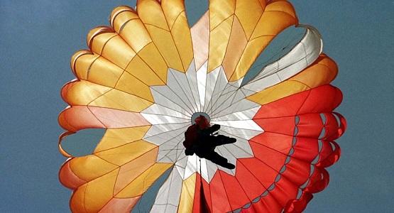 نهاية مروعة لمغامر سقط من ارتفاع