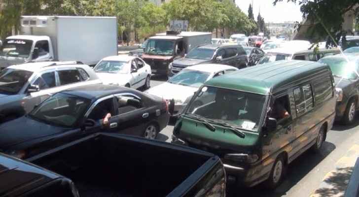 أزمة سير خانقة بشارع الاستقلال بسبب