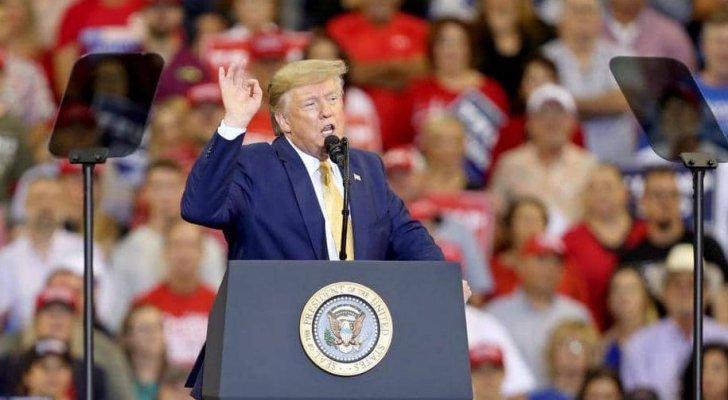 ترمب يهدد بفرض ’عقوبات صارمة‘ وشيكة