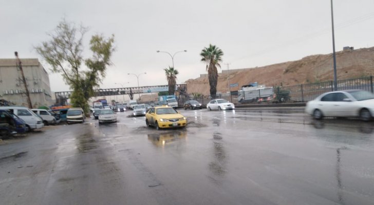 ’السير‘ تحذر المواطنين على طريق عمان