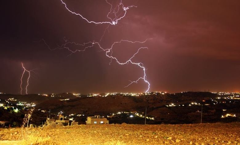 الأرصاد الجوية تقدم إرشادات للمواطنين اثناء