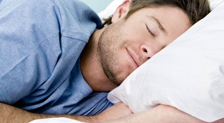 لماذا يحتاج الإنسان للنوم؟