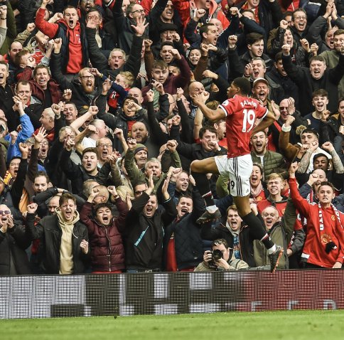 قطار الفوز يتوقف.. ليفربول ينتزع تعادلا