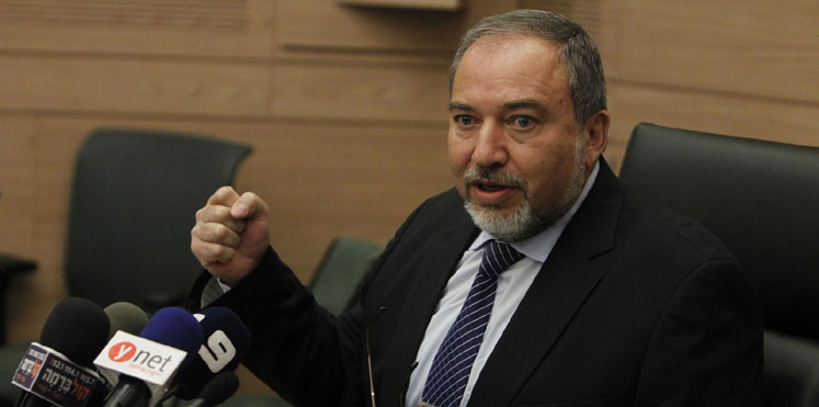 ليبرمان للمستوطنين: اسألوني عن اغتيال ’اسماعيل