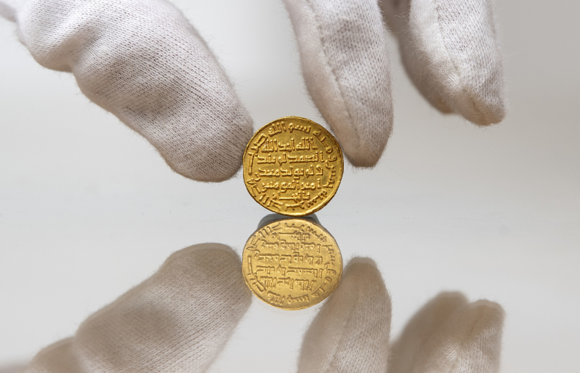 «الدينار الإسلامي» يعادل 4 ملايين دولار