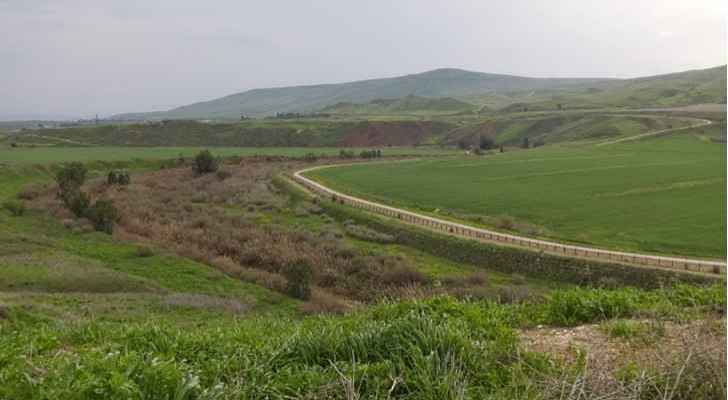 غنيمات تكشف موعد استلام الباقورة والغمر