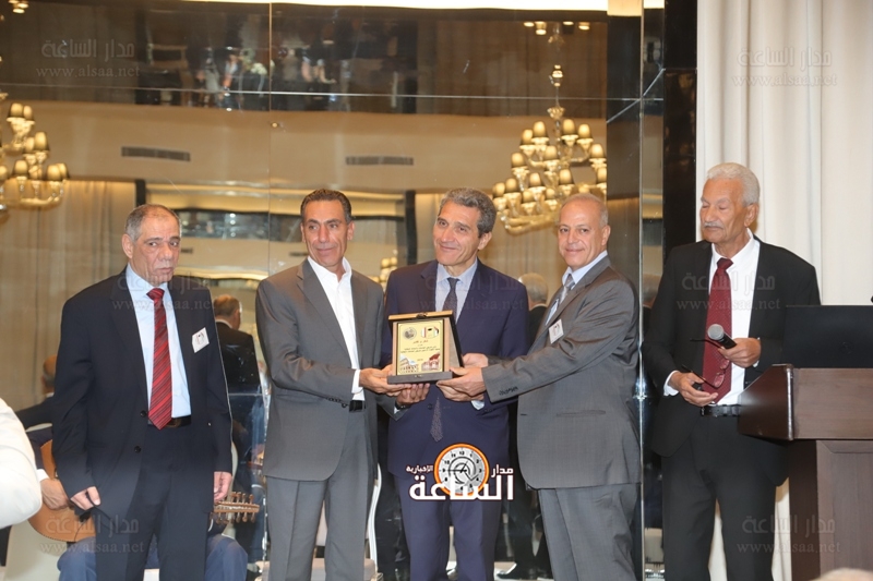 خريجو الجامعات والمعاهد الايطالية يقيمون حفلهم