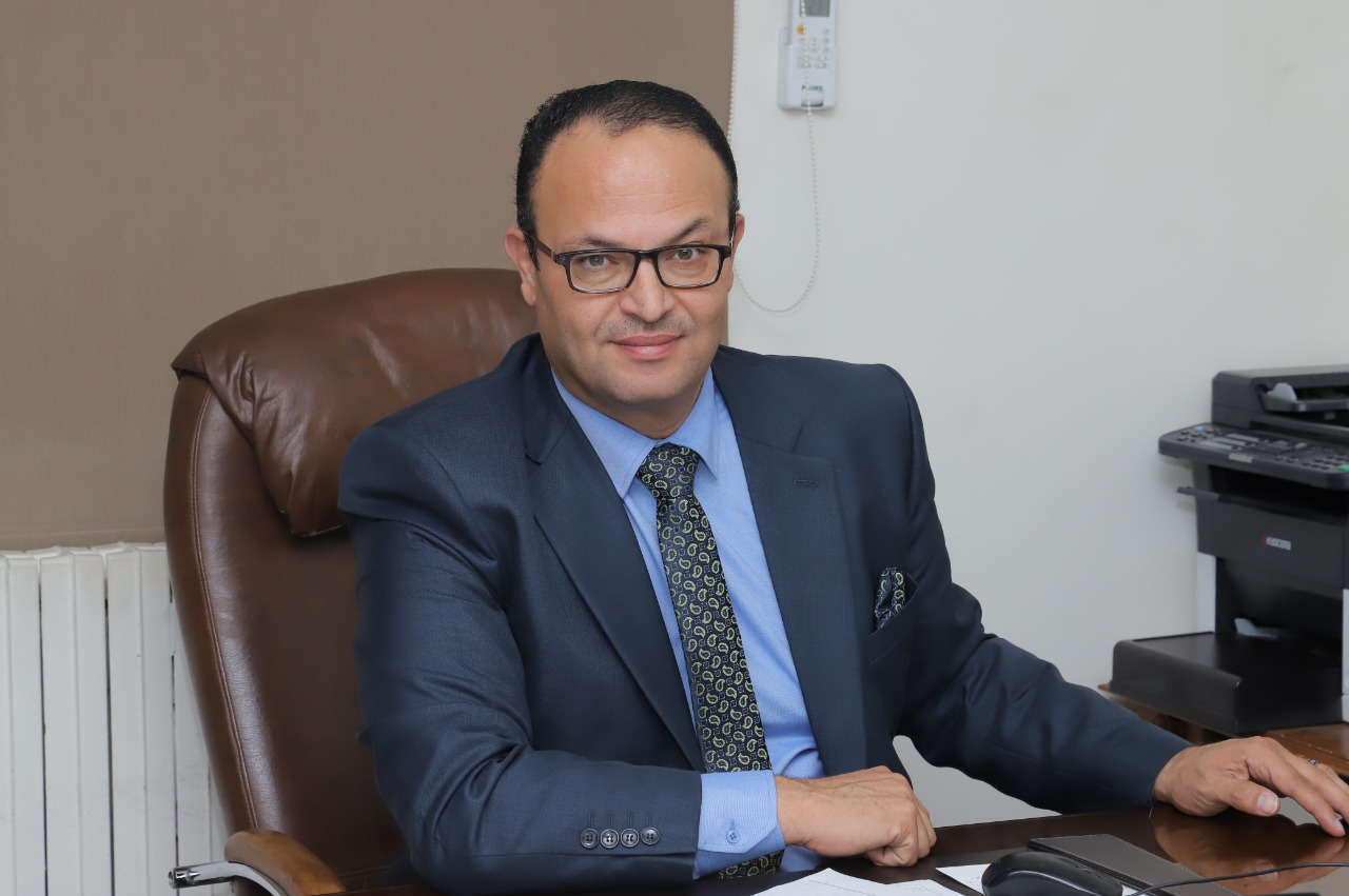 وائل جمال عمر يباشر عمله مديرا