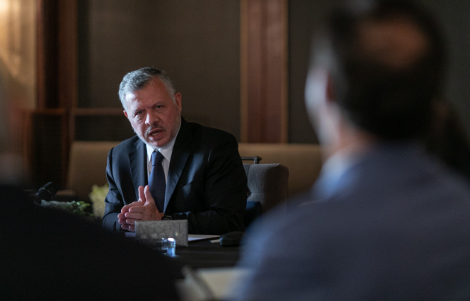 الملك يلتقي مع رئيس الوزراء الهندي