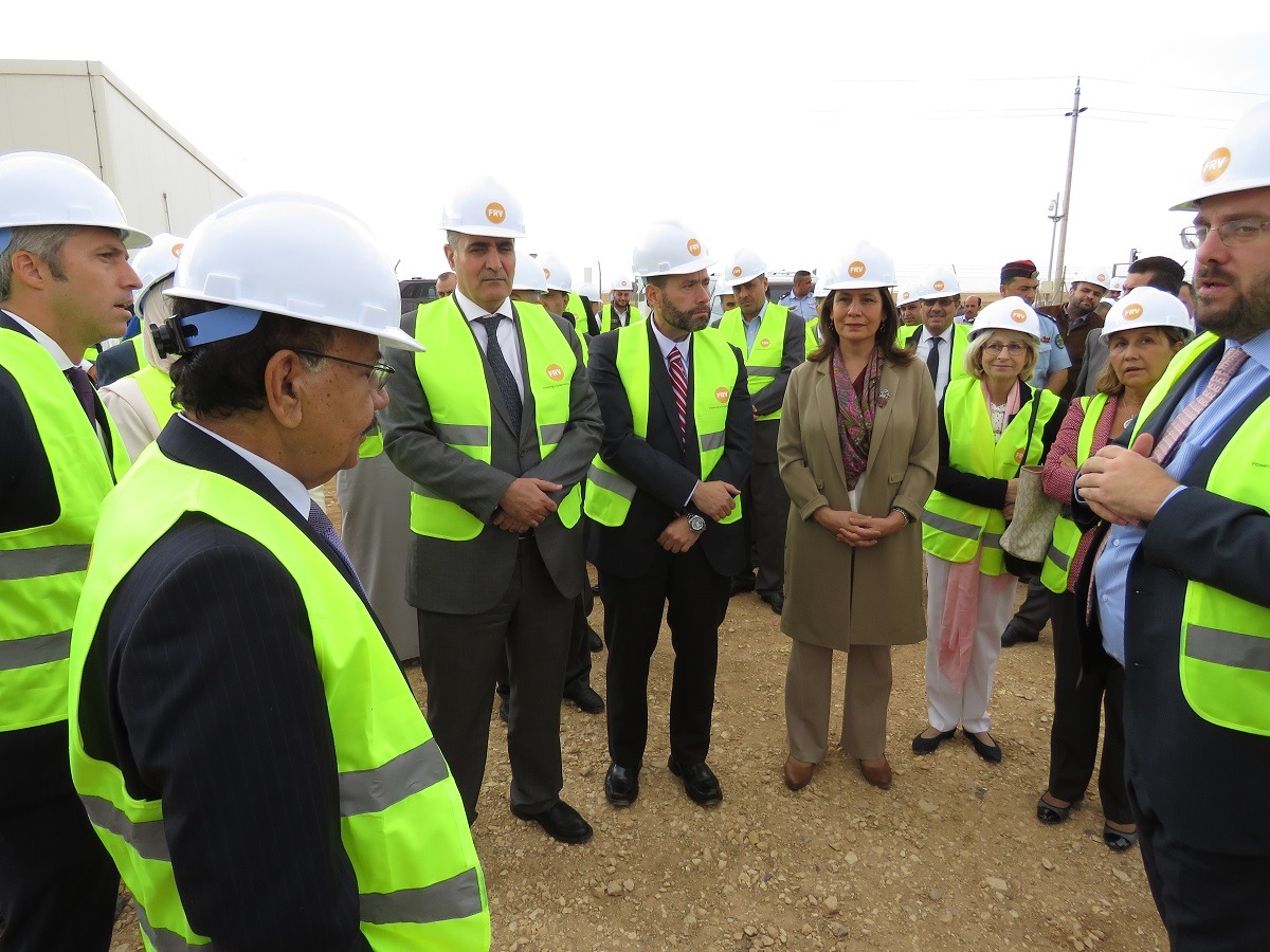 زواتي تفتتح محطتي توليد كهرباء للطاقة