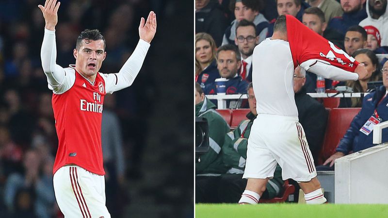 إيمري يطالب قائد آرسنال بالاعتذار