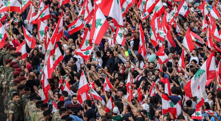 توجه جديد في لبنان.. تظاهرات موحدة