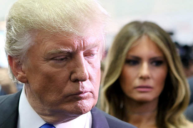 ترامب ساخرا من زوجته: لن تبكي