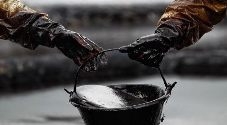 زواتي: 272 الف برميل نفط وارداتنا