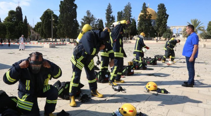 الدفاع المدني الأردني يدرب طواقم إطفاء