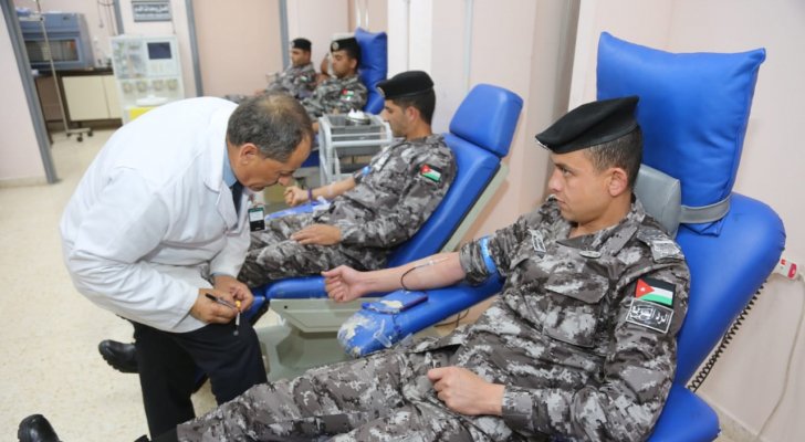 نشامى الدرك يهبون تلبية لمناشدة مواطنة