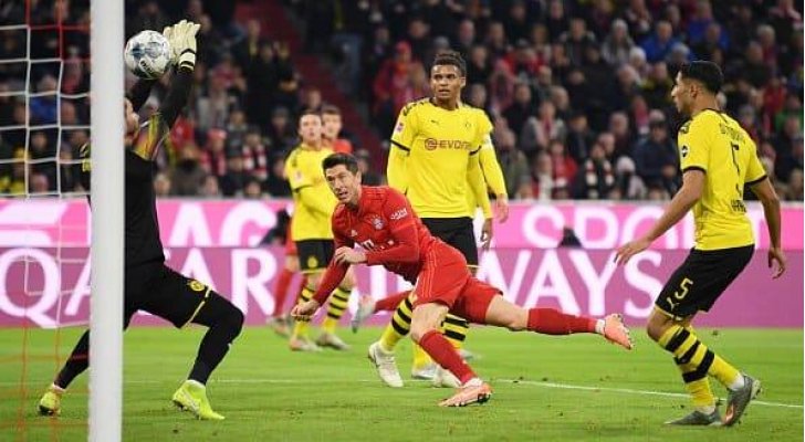 بايرن ميونخ يكتسح بوروسيا دورتموند برباعية