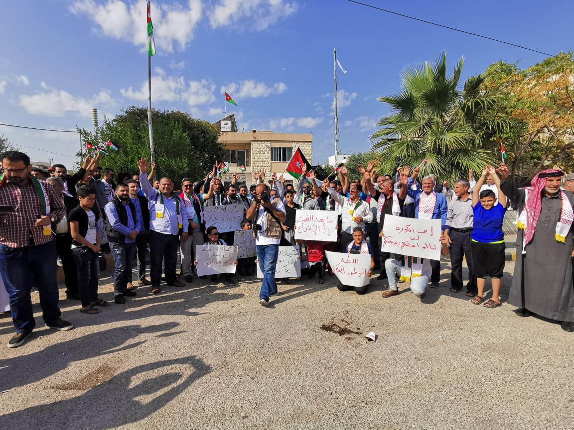 أهالي الكورة يطالبون بحل سريع لطريق