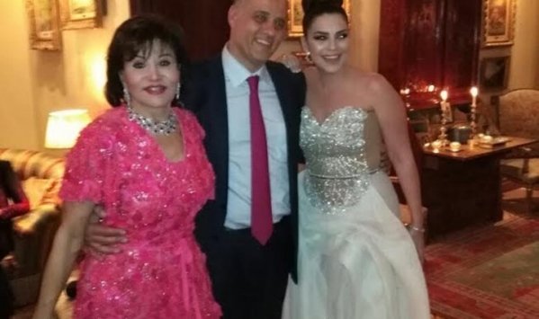 بالفيديو.. . لماذا أثارت ابنة جمال