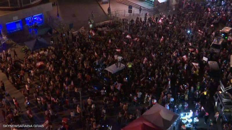 لبنان.. الآلاف يحتشدون وسط بيروت للمطالبة