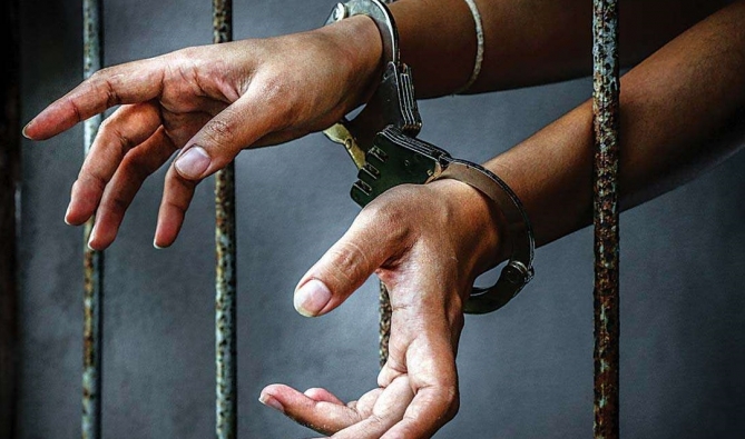 توقيف 3 أشخاص تسببوا بوقف ضخ