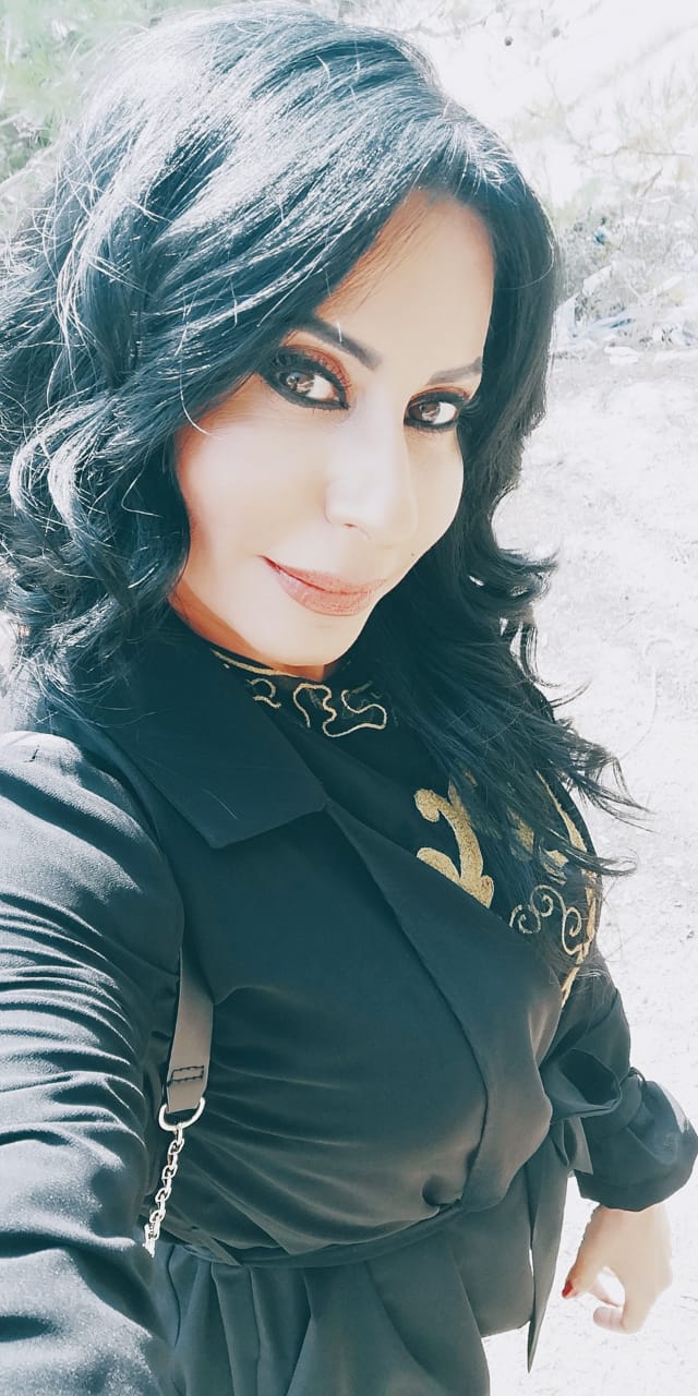 رانيا اسماعيل.. الف مبارك الدكتوراه (صور)