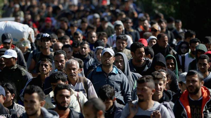 كم يبلغ عدد المهاجرين غير الشرعيين