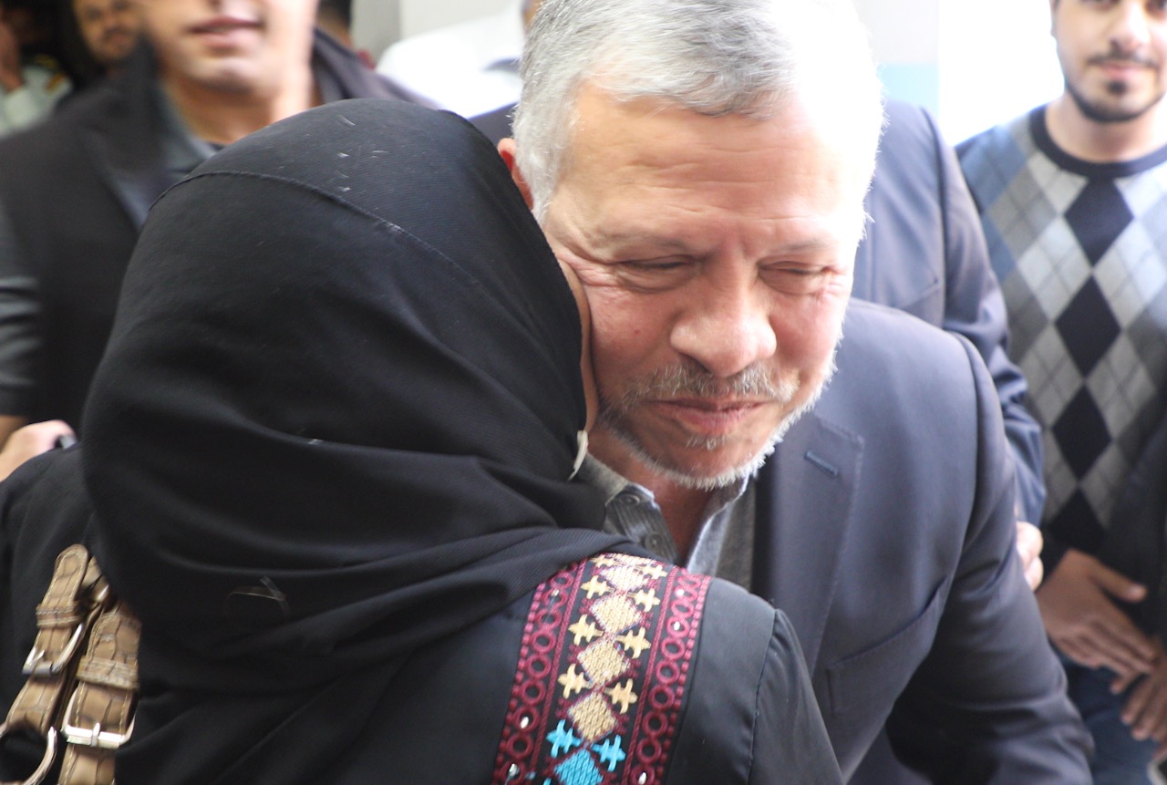 بعد زيارته المفاجئة.. الملك يوجه بتوسعة