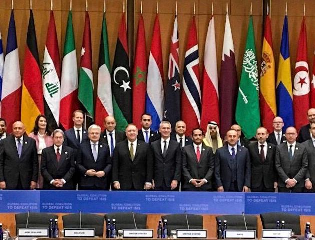 الصفدي: من الضروري تأمين المساعدات للسوريين