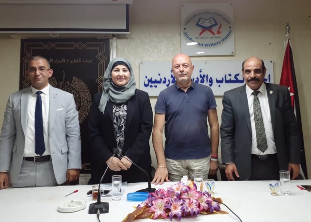 الجامعتان الاردنية والكاثوليكية تشهران اتفاقية تعاون