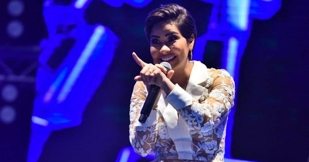 «اخرسي يا شيرين».. سعوديّات ينتقدن المطربة